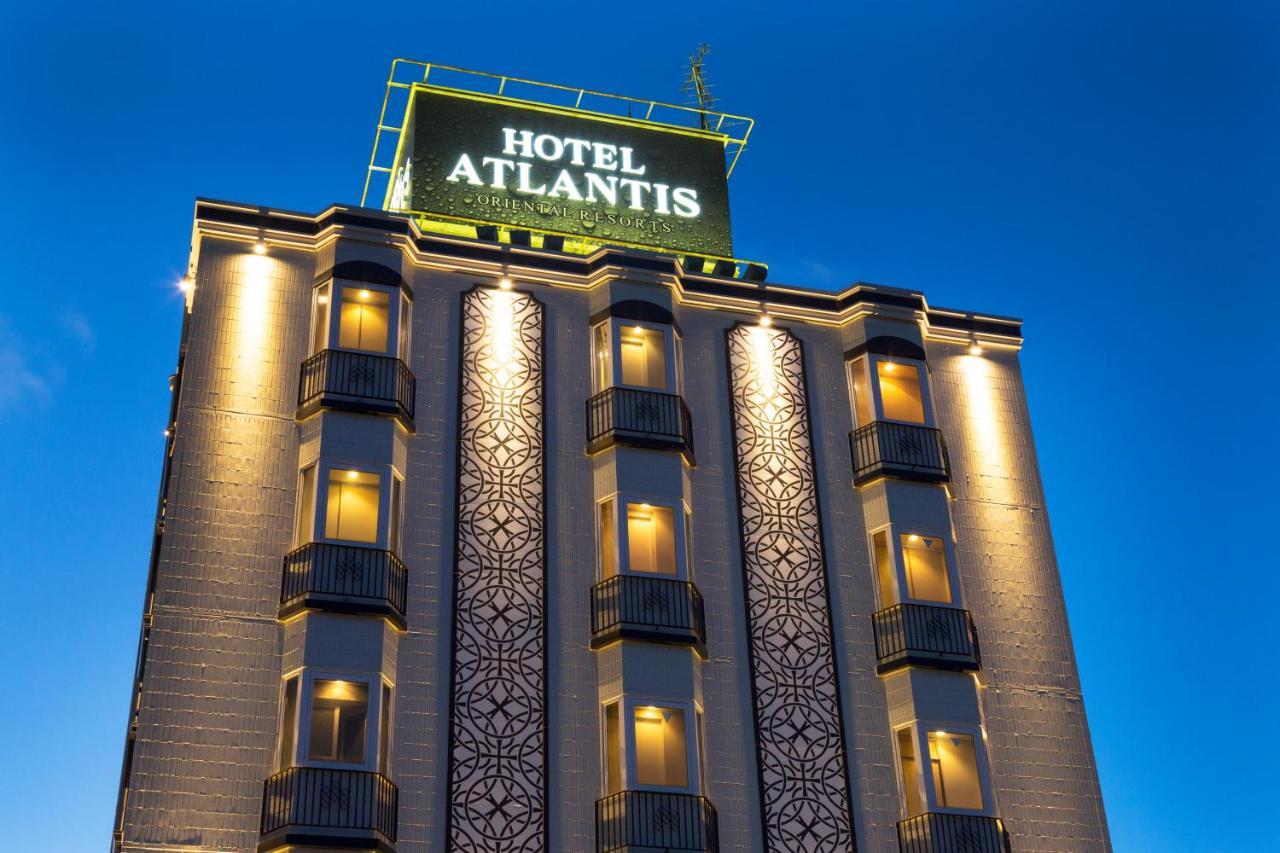Hotel Atlantis Toyonaka (Adults Only) Екстериор снимка