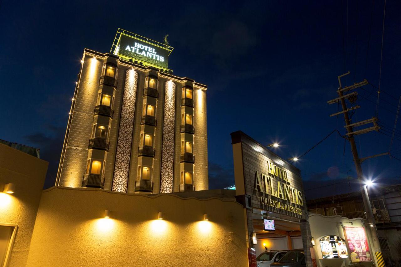 Hotel Atlantis Toyonaka (Adults Only) Екстериор снимка